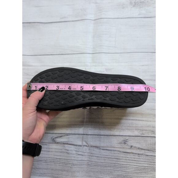 6 Little Penguin Black Heart Boots - Picture 7 of 8